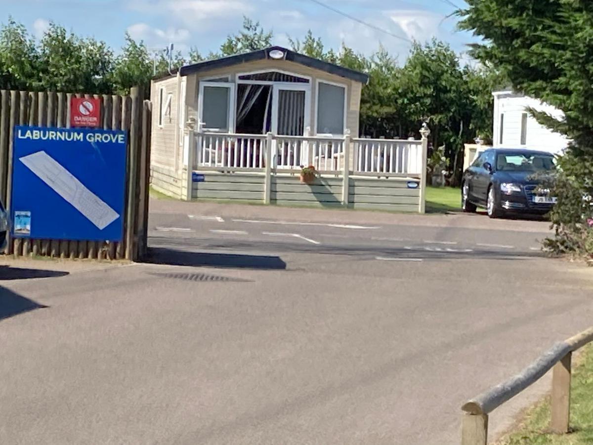 Birchington Vale Caravan Holiday Park エクステリア 写真